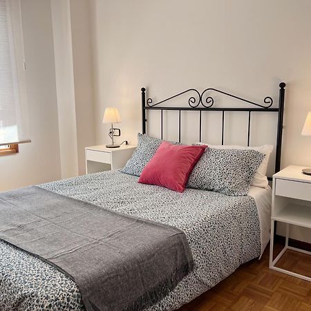 Apartamento Europa Centric Parking Gratis Oviedo Eksteriør bilde