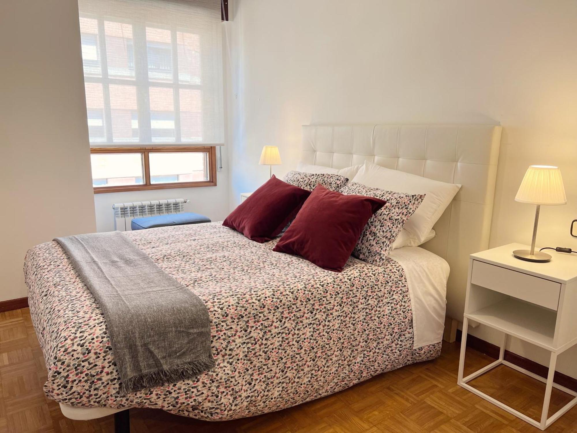 Apartamento Europa Centric Parking Gratis Oviedo Eksteriør bilde